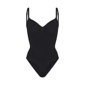 SKIMS Sculpting Bodysuit - S/M